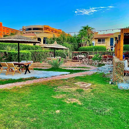 Top Floor Premier View Chalet In Red Sea Hurghada
