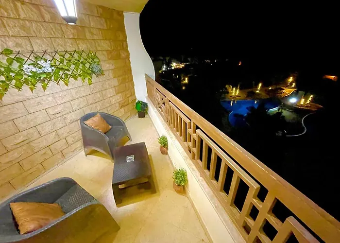 Floor Premier View In Red Sea Apartmanhotel *