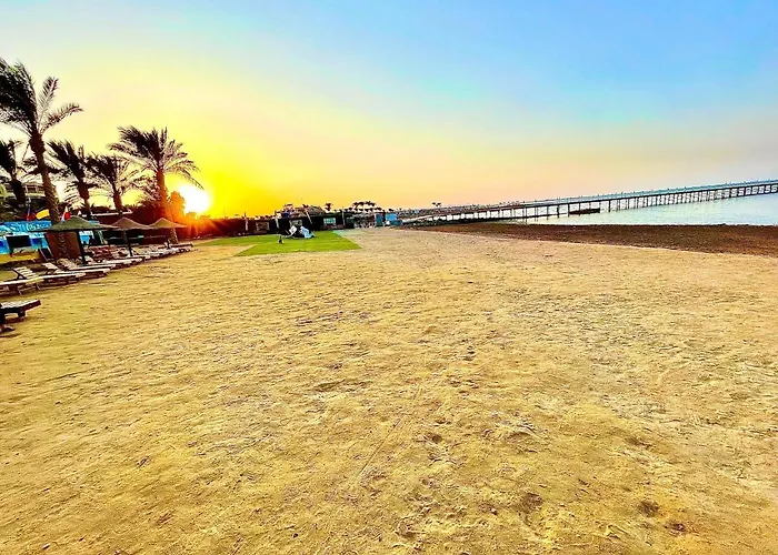 Floor Premier View In Red Sea Gurdaka