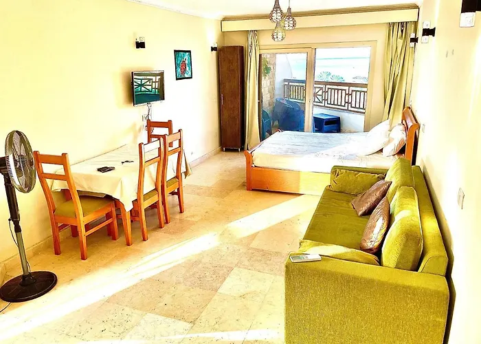 Floor Premier View In Red Sea Apartmanhotel *