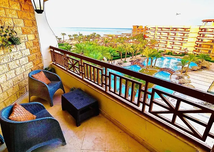 Floor Premier View In Red Sea Apartmanhotel *